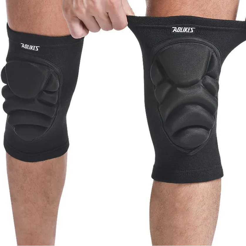Padded Athletic Knee Sleeve