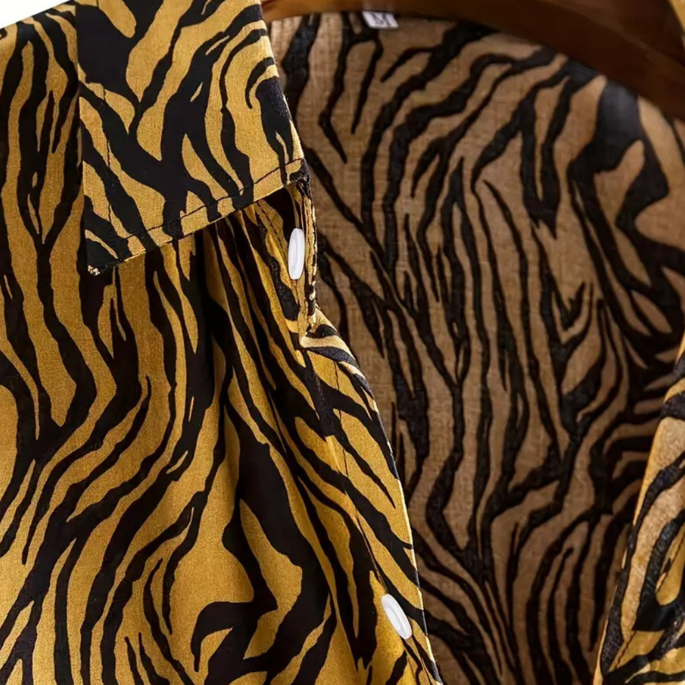 Unisex Tiger Print Shirt – Stylish Summer Button-Down