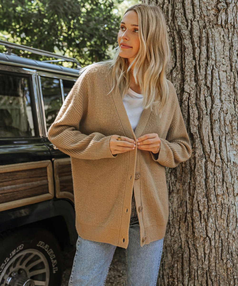 Women's Oversized Button-Front Cardigan