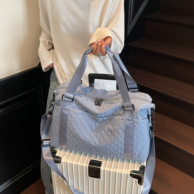 Women's Quilted Travel Bag with Functional Design
