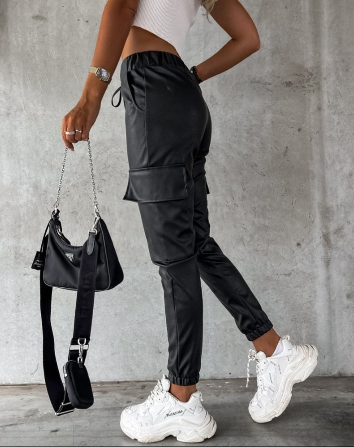 Comfortable & Edgy Cargo Pants
