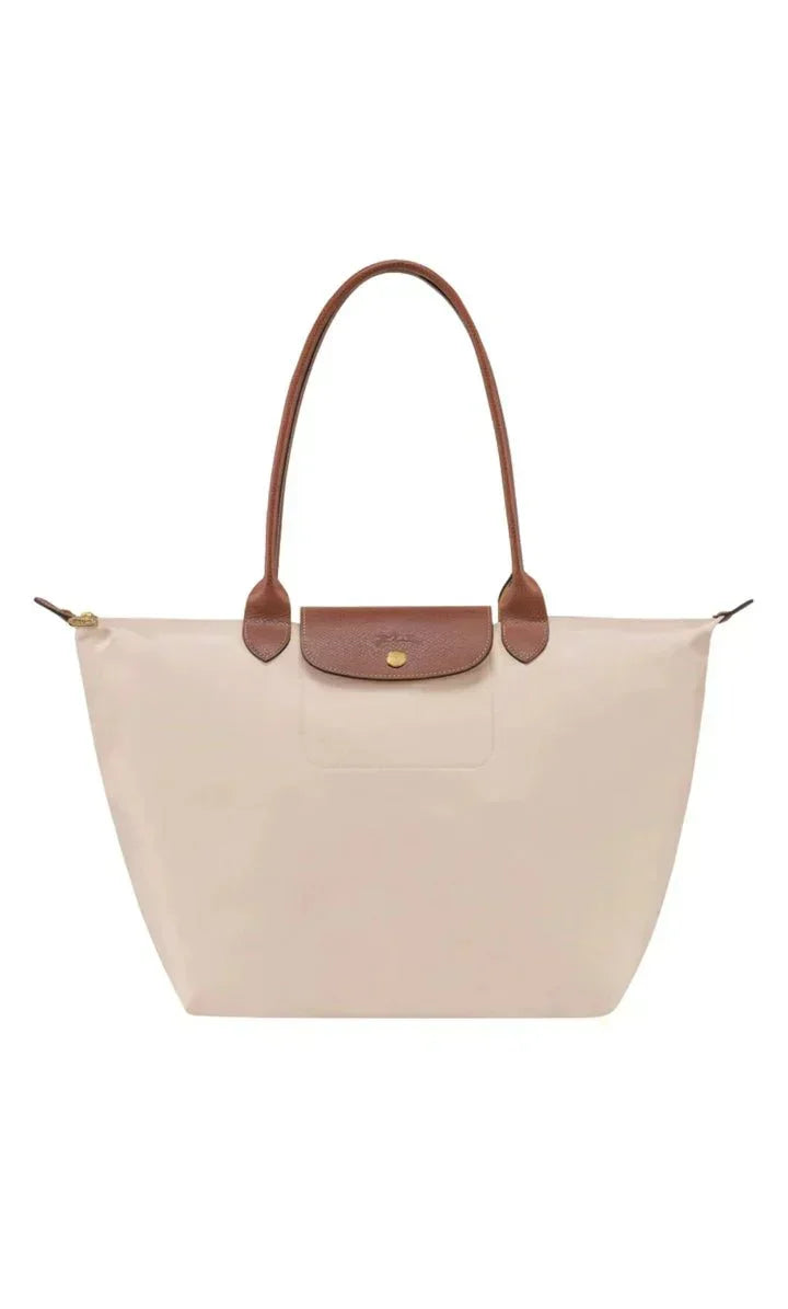 Eye-Catching Elegance