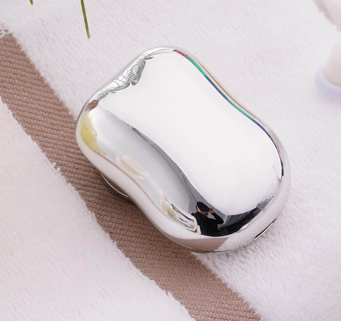 Rechargeable Mini Electric Shaver