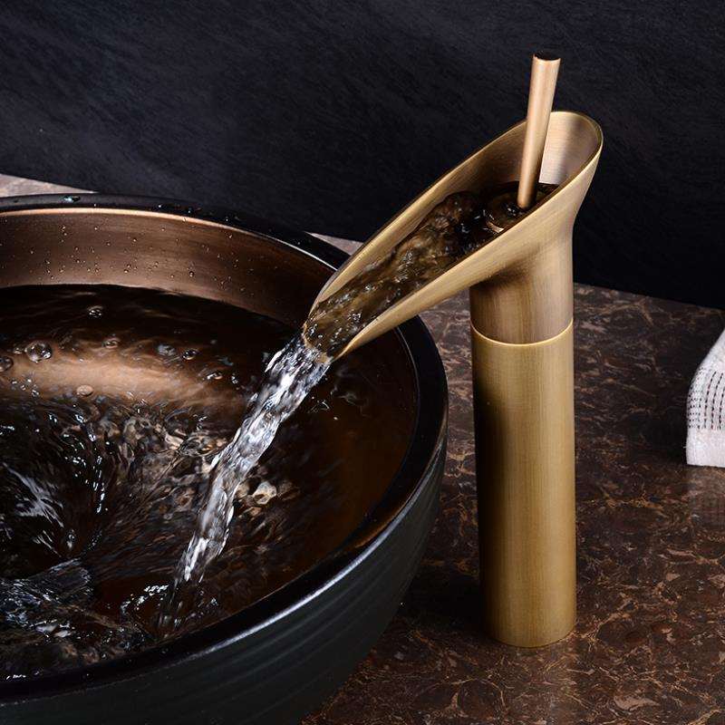 Retro Waterfall Bathroom Sink Faucet