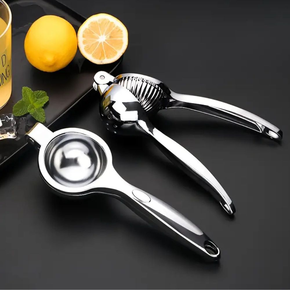 Stainless Steel Citrus Squeezer with Ergonomic Handle