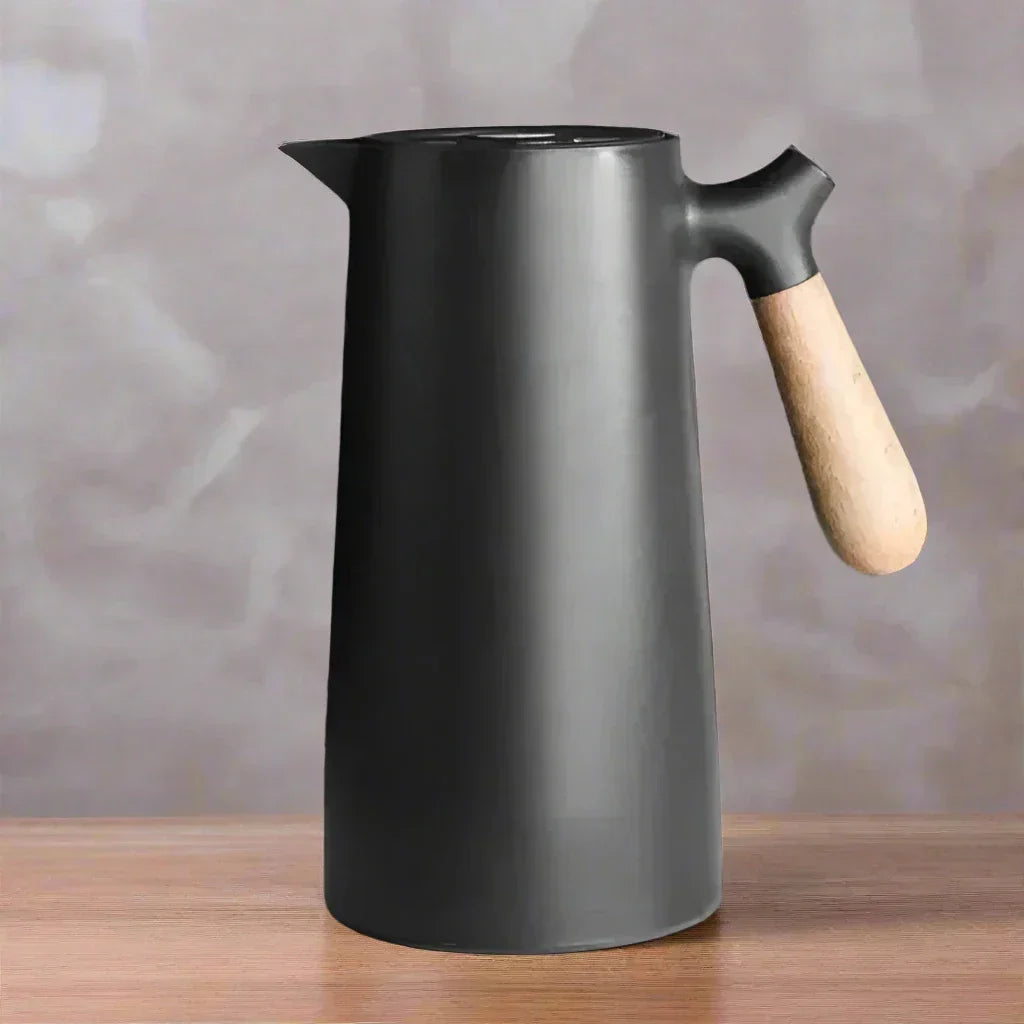 Stylish Thermos Bottle with Long-Lasting Heat & Cold Insulation
