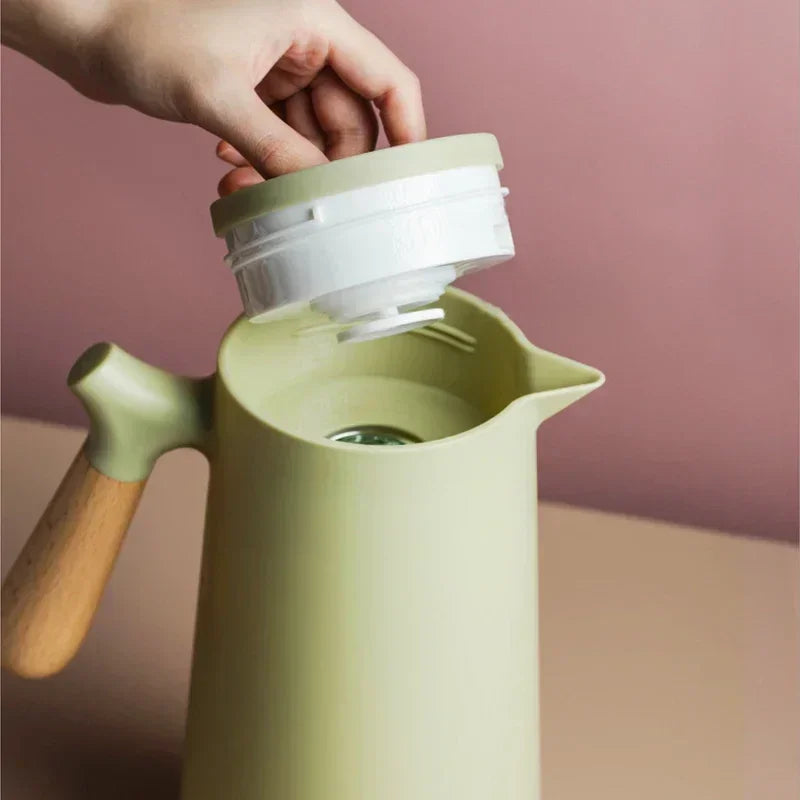 Stylish Thermos Bottle with Long-Lasting Heat & Cold Insulation