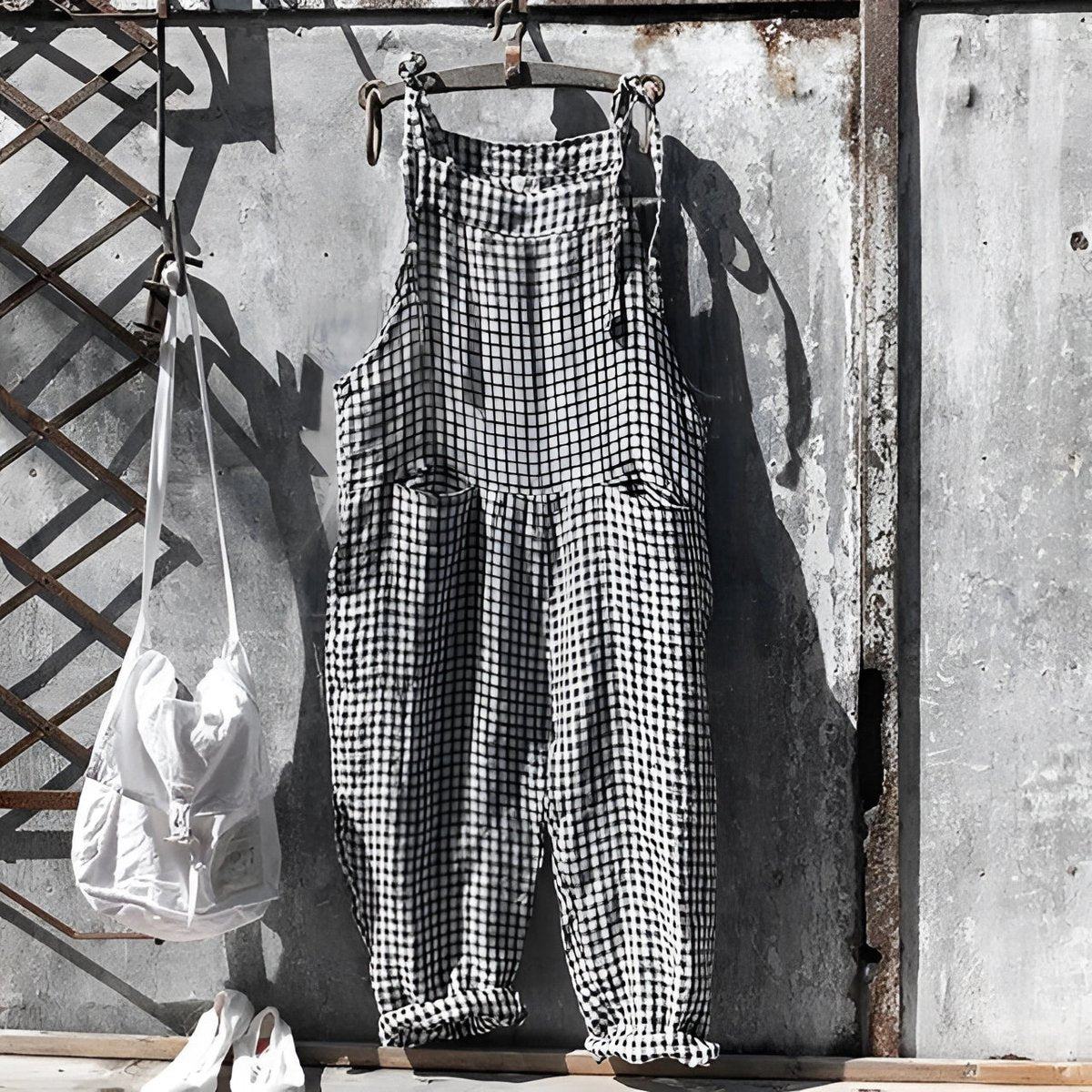 Unisex Vintage Striped Loose-Fit Overalls with Adjustable Straps