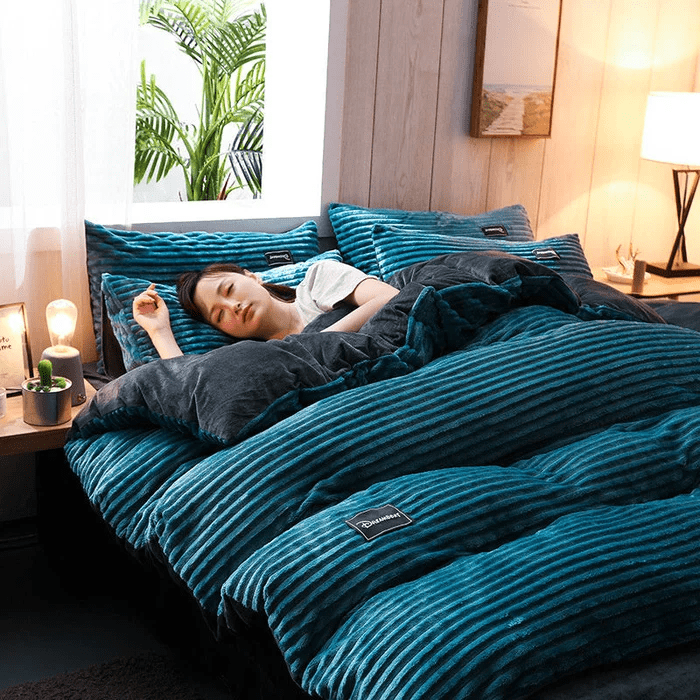 Velvet Winter Bedding Set