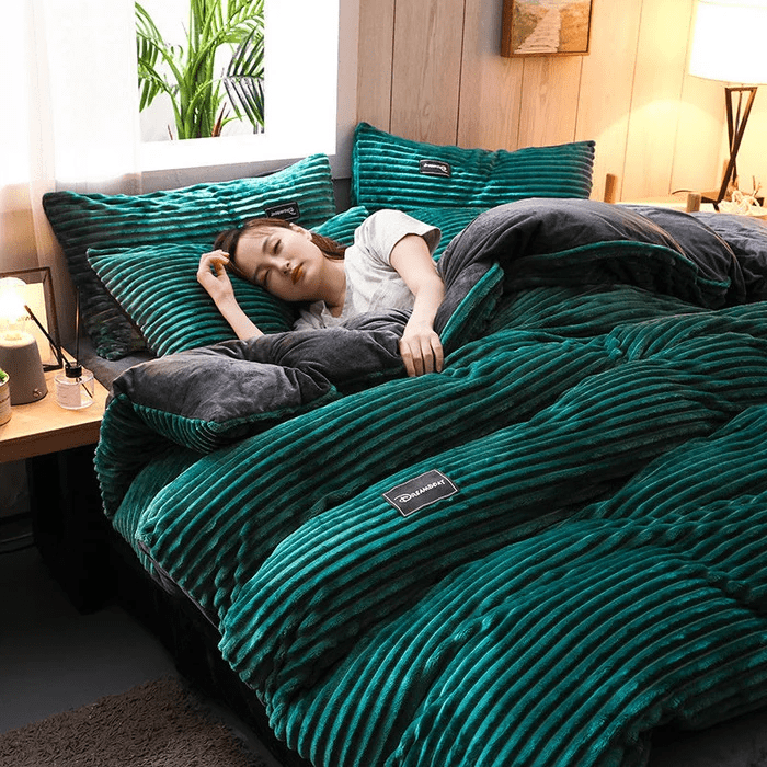 Velvet Winter Bedding Set