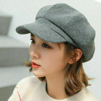 Vintage-Style Newsboy Cap for Winter Comfort