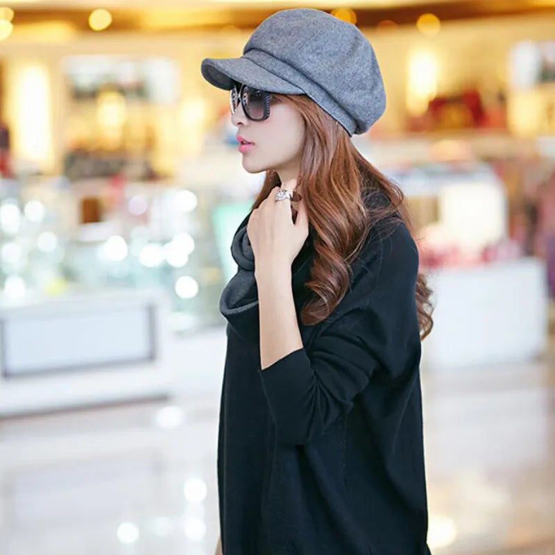 Vintage-Style Newsboy Cap for Winter Comfort