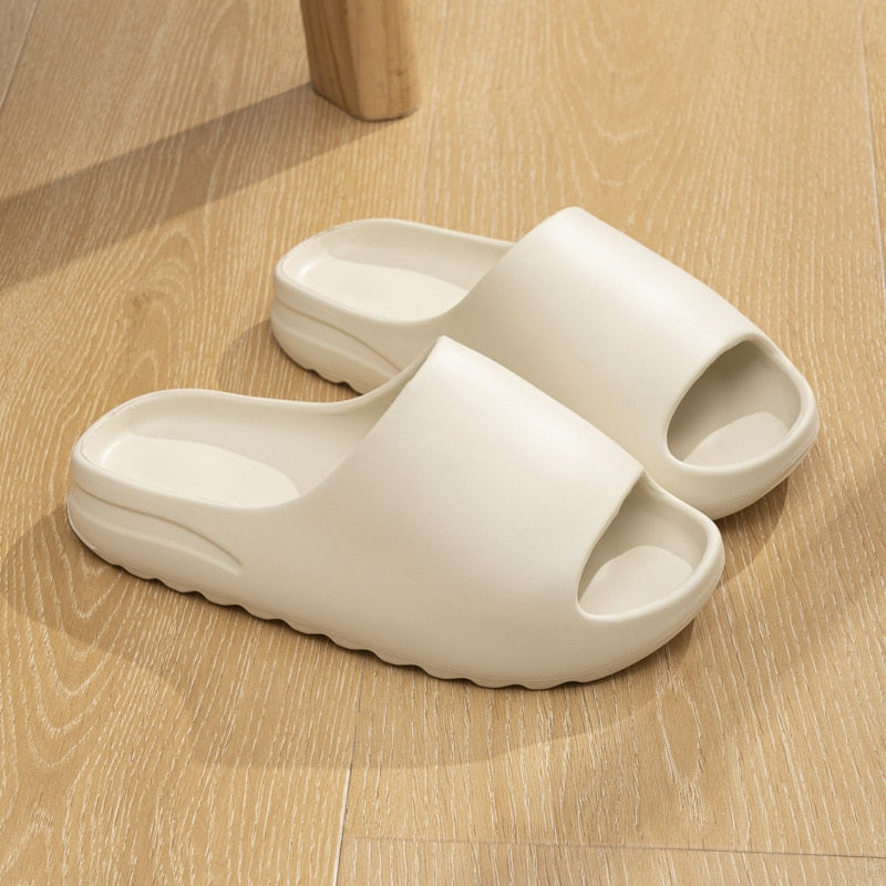 Women's Comfort Slippers - Soft & Stylish Cloud Slides