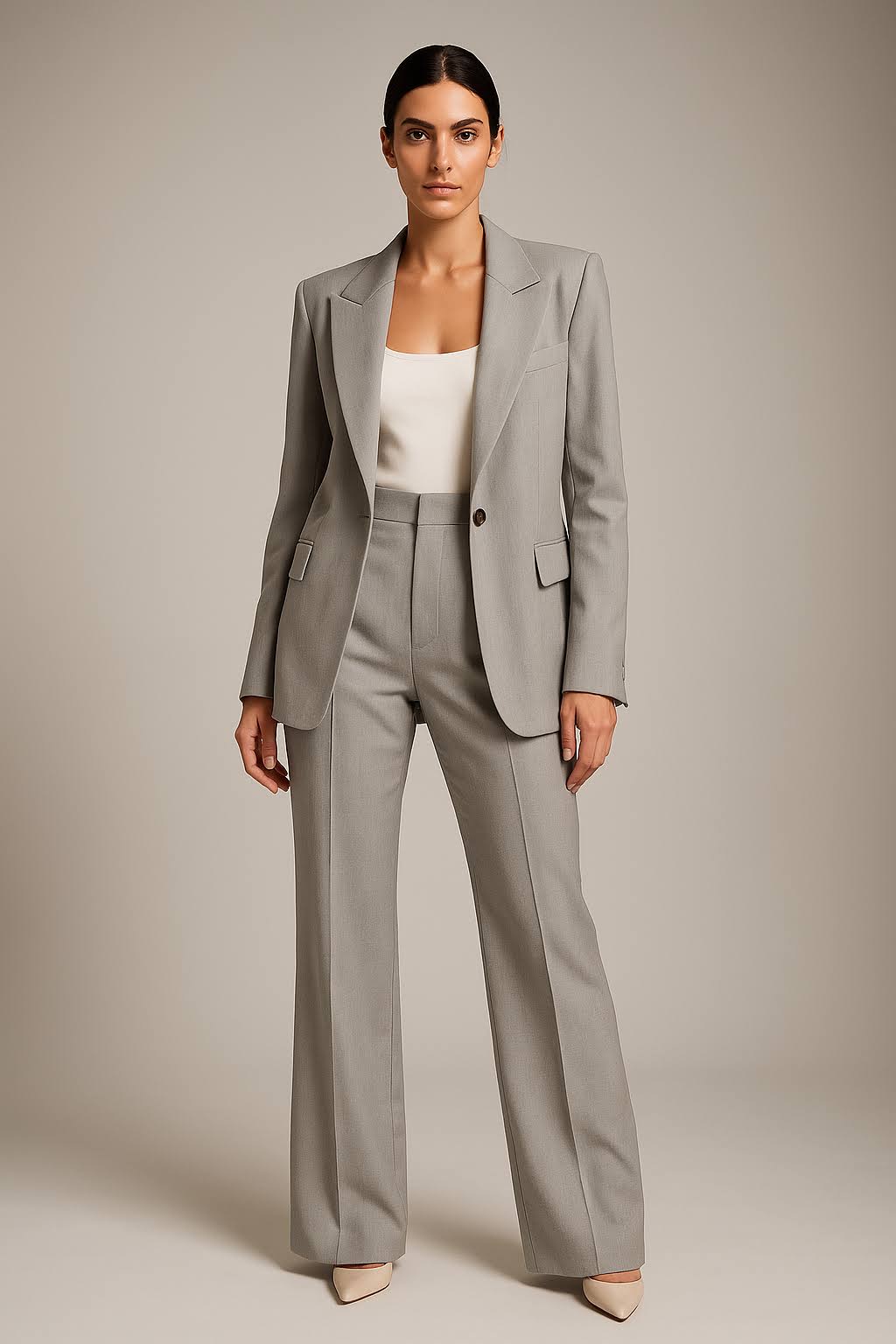 Women's Two-Piece Suit: Elegant Blazer and Trousers